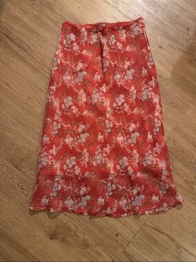 Red Floral Midi Skirt with Delicate Print